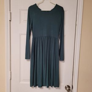 ✨️ Pockets! Dark Green Casual Empire Waist Knee-length Dress size Medium